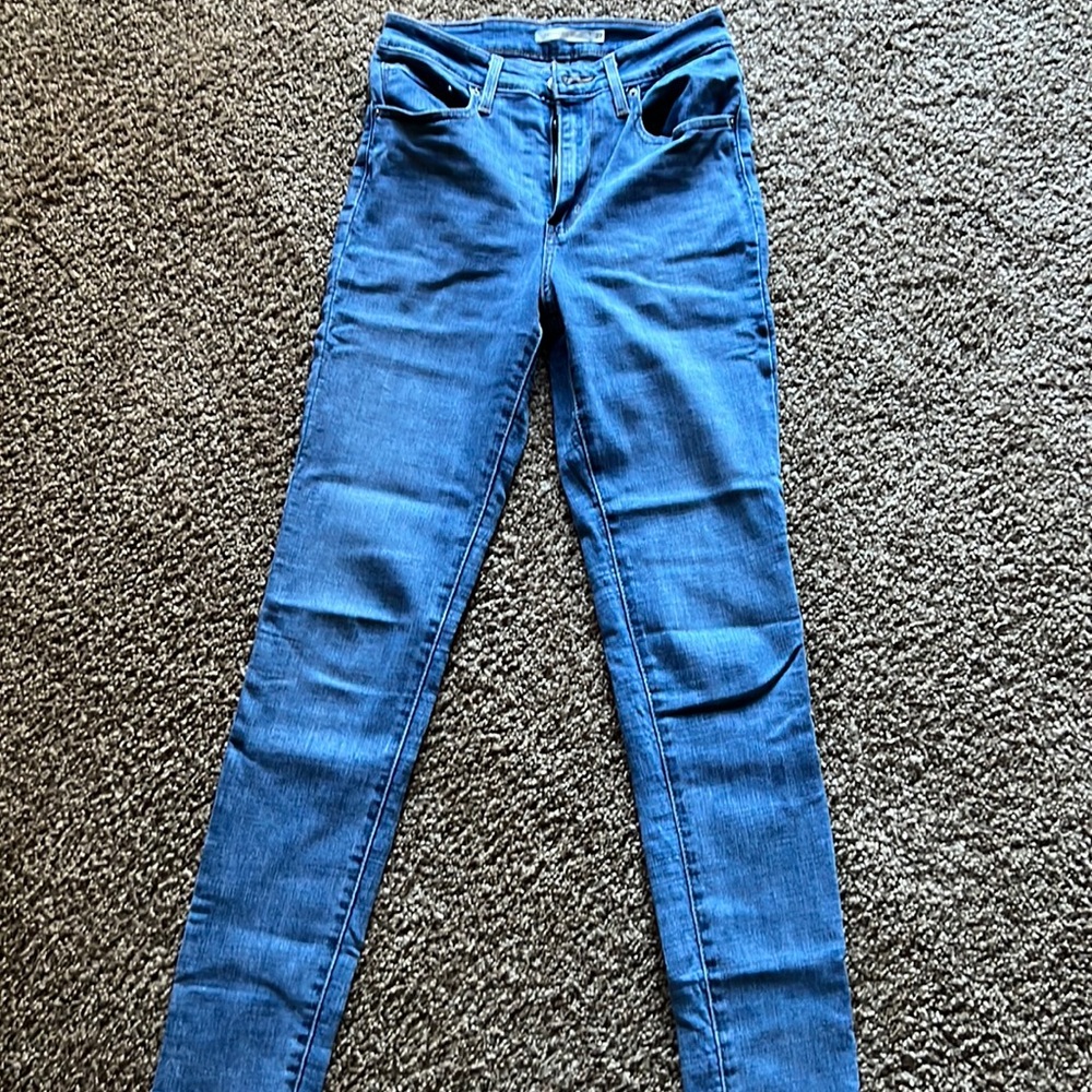 Levi’s 721 size 27